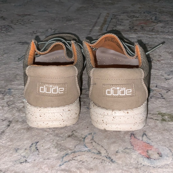 Hey Dude Wally Youth Sox Sahara Slip On Shoes Boys Casual Brown Tan Loafers sz 6 - Picture 5 of 8